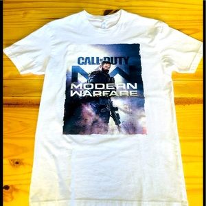 Call  Of Duty  teens T-shirt size Small